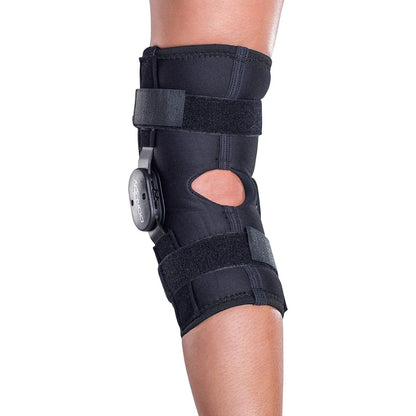 DonJoy Deluxe Hinged Knee Brace