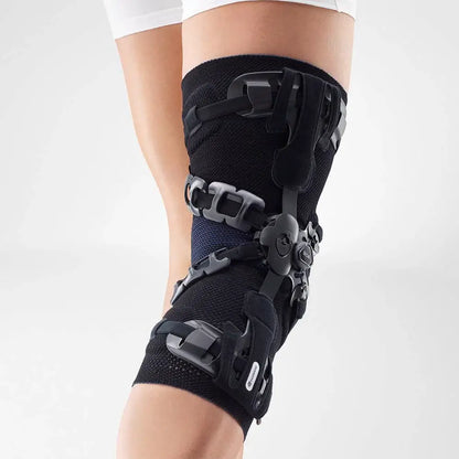 Bauerfeind GenuTrain OA Knee Brace