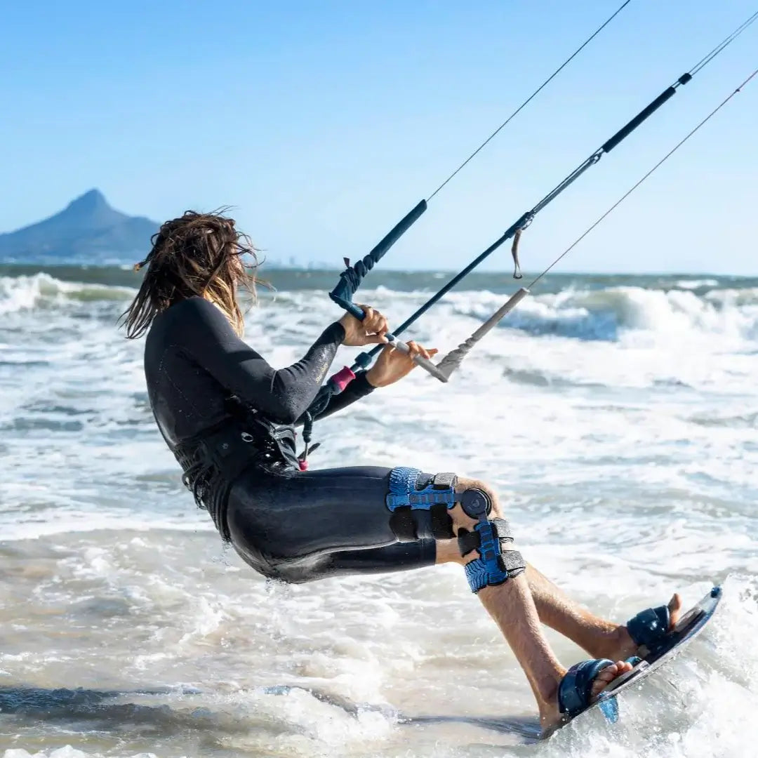 Bauerfeind SecuTec Genu Flex Knee Brace