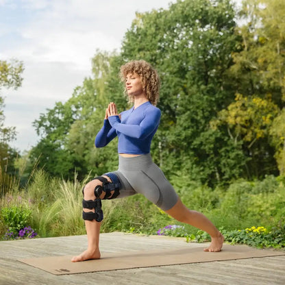 Bauerfeind SecuTec Genu Flex Knee Brace